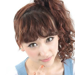 Juliane gallery image