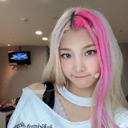 Minseo gallery image
