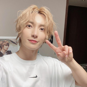 Leeteuk gallery image