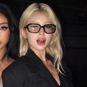 Jeon Somi gallery image