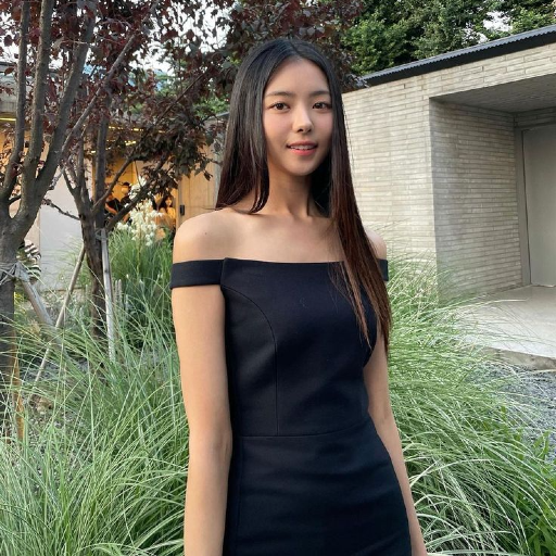 Gambar galeri Nayoung