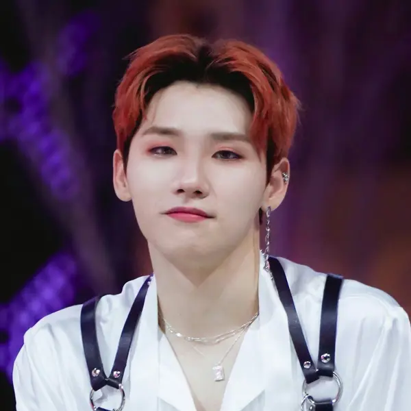 Jeon Woong gallery image