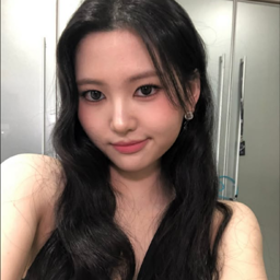 LEE SONGHYUN gallery image