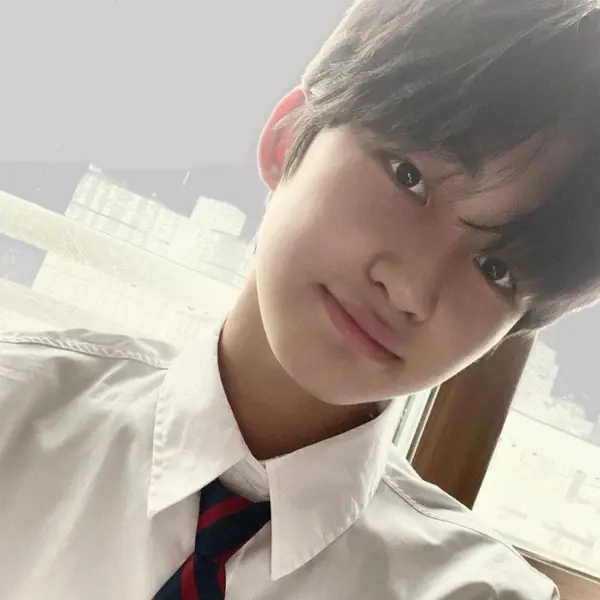 Jihoon gallery image