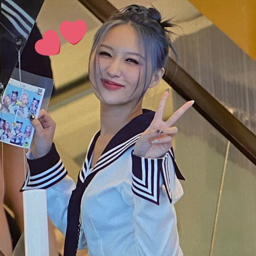 Siyeon gallery image