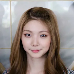Lee Kaeun gallery image