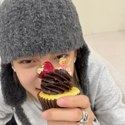 Woojin gallery image