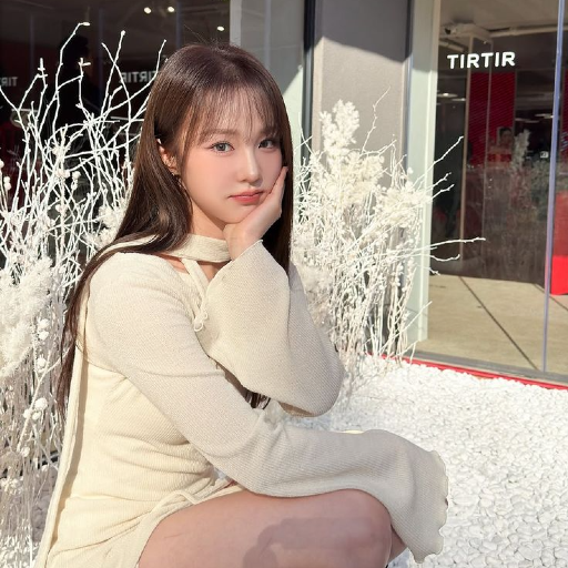 Nana gallery image