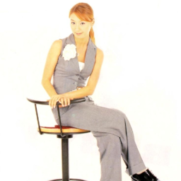 Kim E-Z gallery image