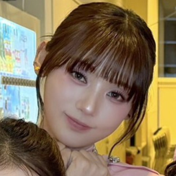 Hyeonju gallery image