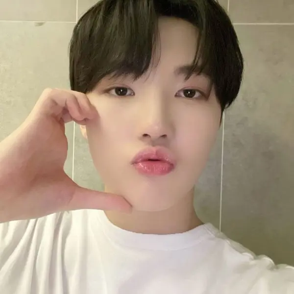 Junghoon gallery image