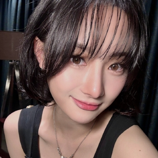 Nahyun gallery image