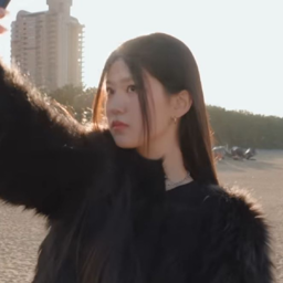 Yoon Jiyoon gallery image