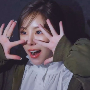 Wheein gallery image