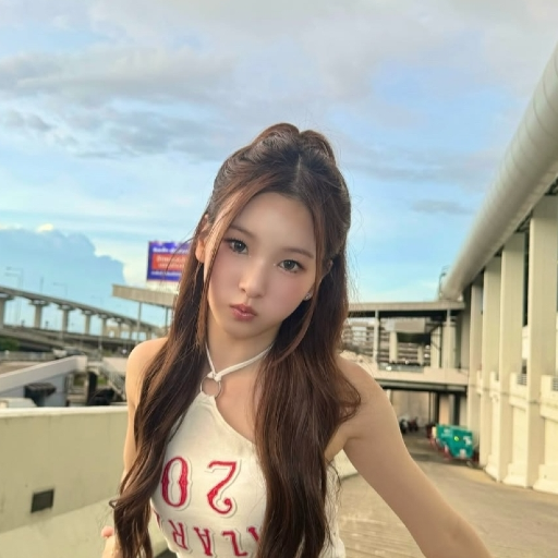 Iyoo gallery image