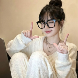 Lalisa gallery image