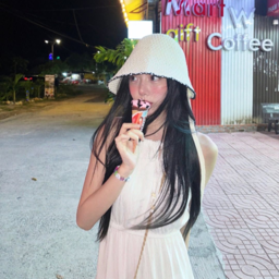 YunSeo gallery image