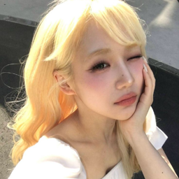 Yoon SeoYeon gallery image