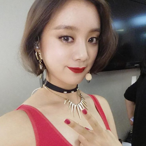 Woo Hyerim gallery image