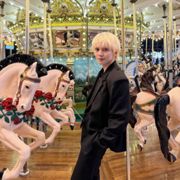 Yeosang gallery image