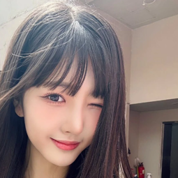 Hyobin gallery image