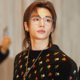 Hyunjin gallery image