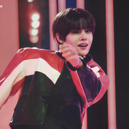 Hikari gallery image