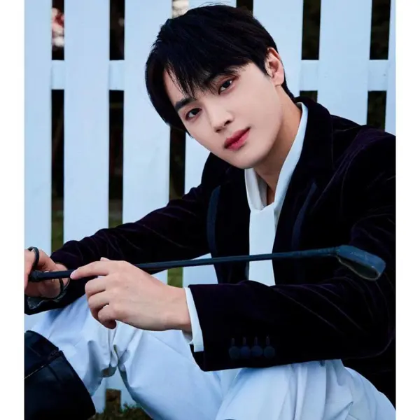 JuHaknyeon gallery image