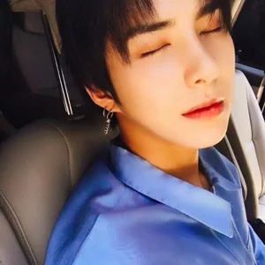 Seyoon gallery image