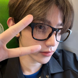 Zhang Hao gallery image