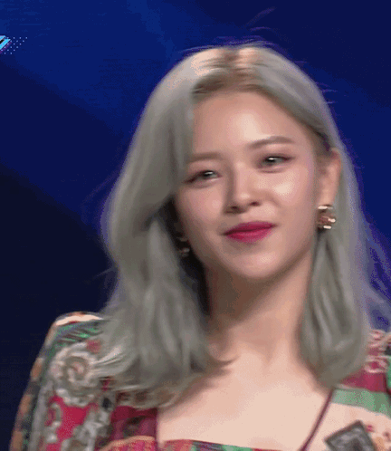 Jeongyeon gif