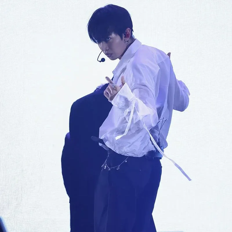 Heeseung gallery image