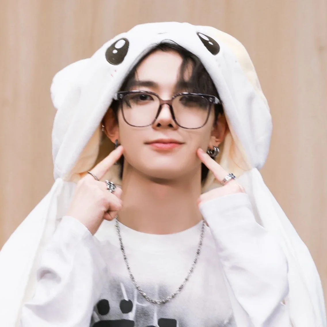 Heeseung gallery image