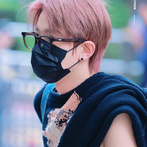 Heeseung gallery image
