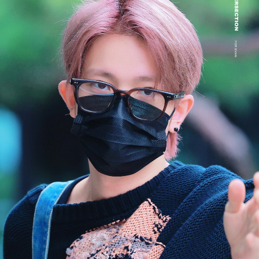 Heeseung gallery image