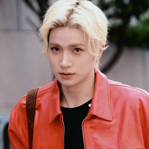 Heeseung gallery image