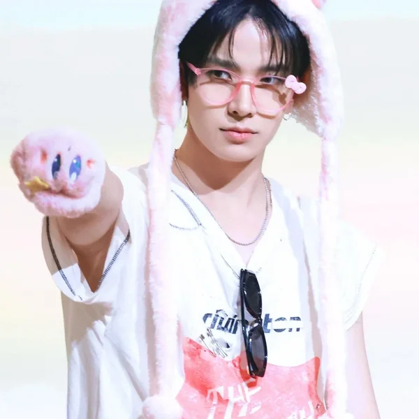 Heeseung 4