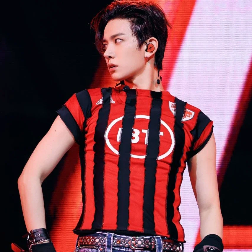 Heeseung gallery image