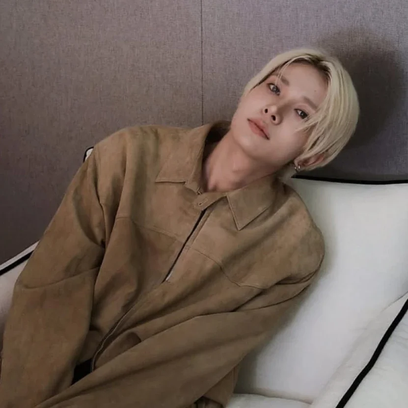 Heeseung gallery image