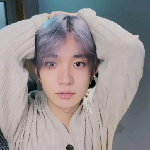 Heeseung gallery image