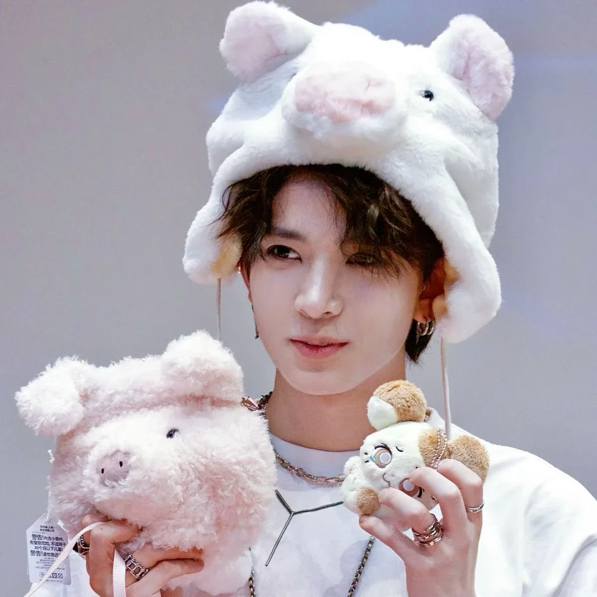Heeseung gallery image
