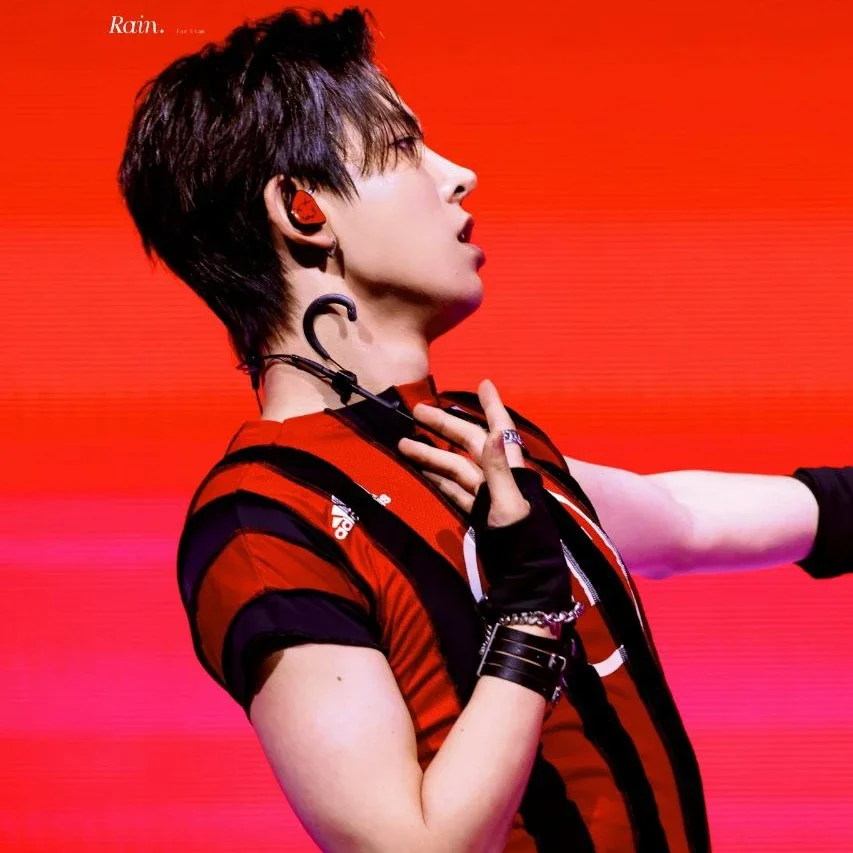 Heeseung gallery image