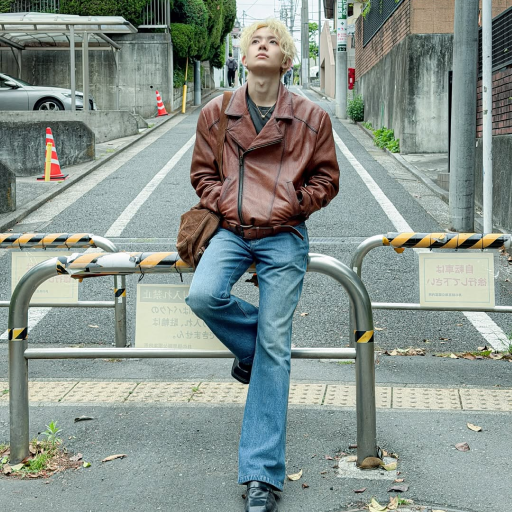 Heeseung gallery image