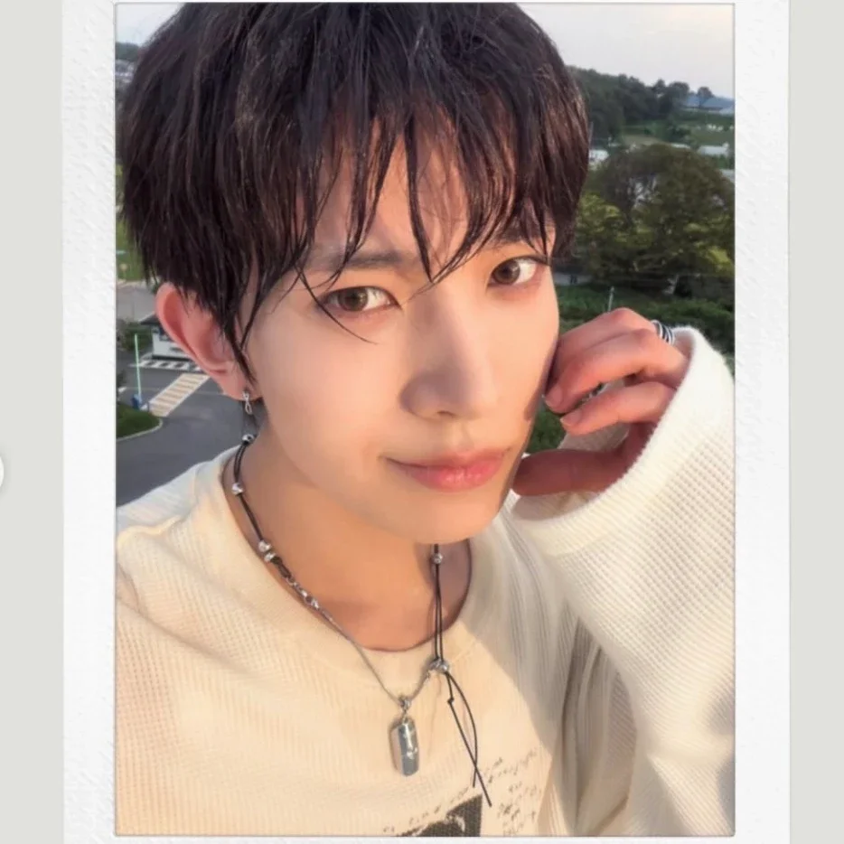 Heeseung gallery image