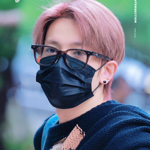 Heeseung gallery image