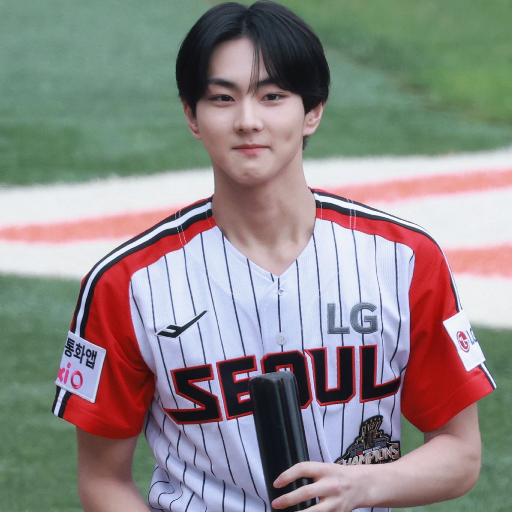 Jungwon gallery image