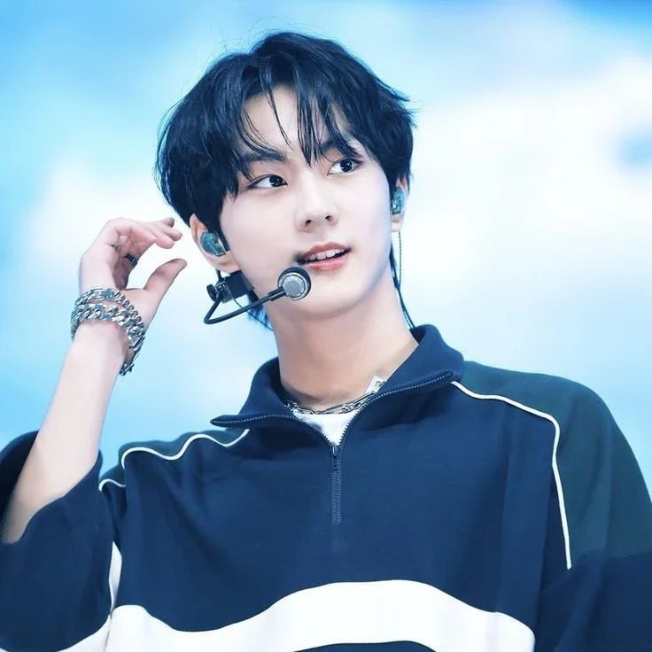 Jungwon gallery image