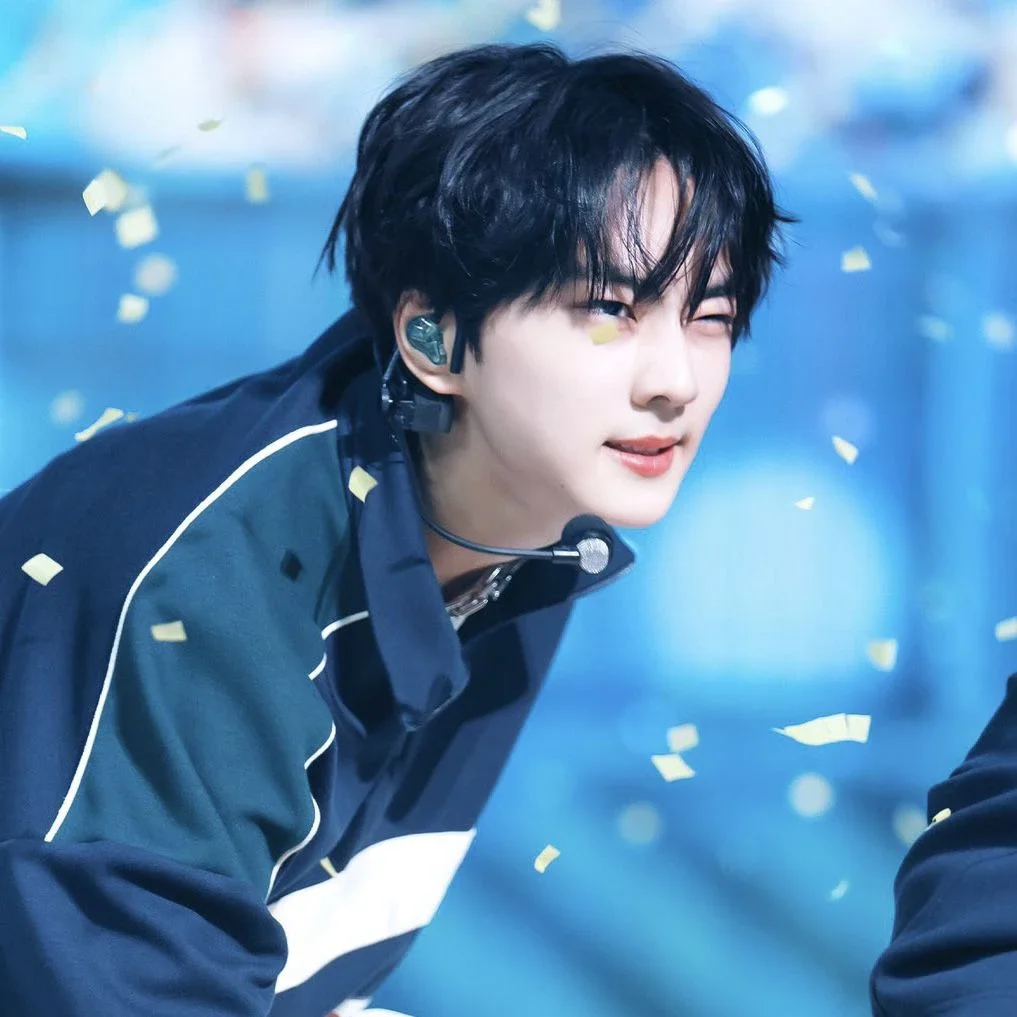 Jungwon gallery image