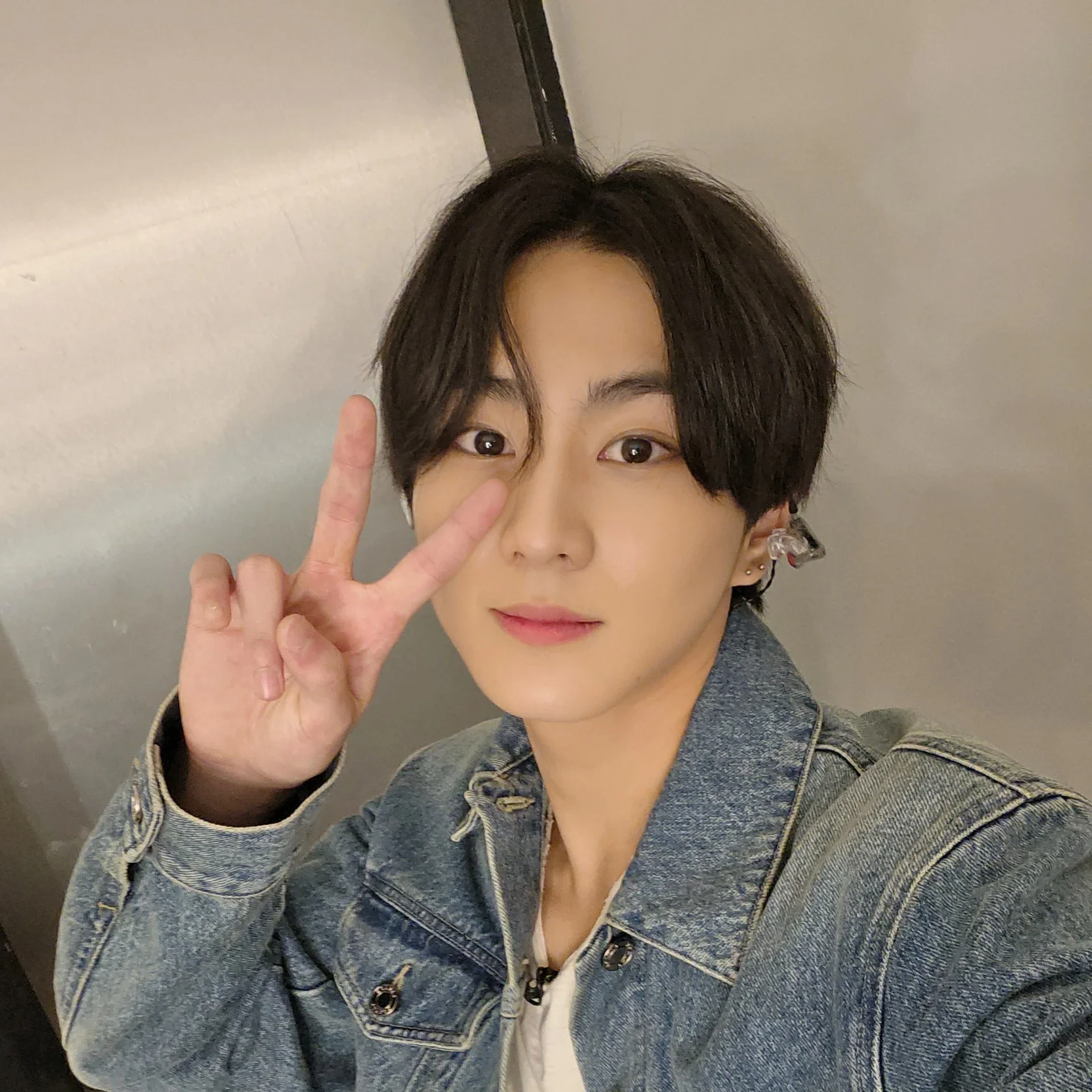Jungwon gallery image