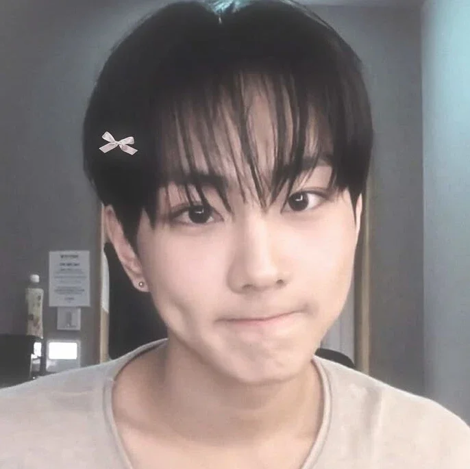 Jungwon gallery image